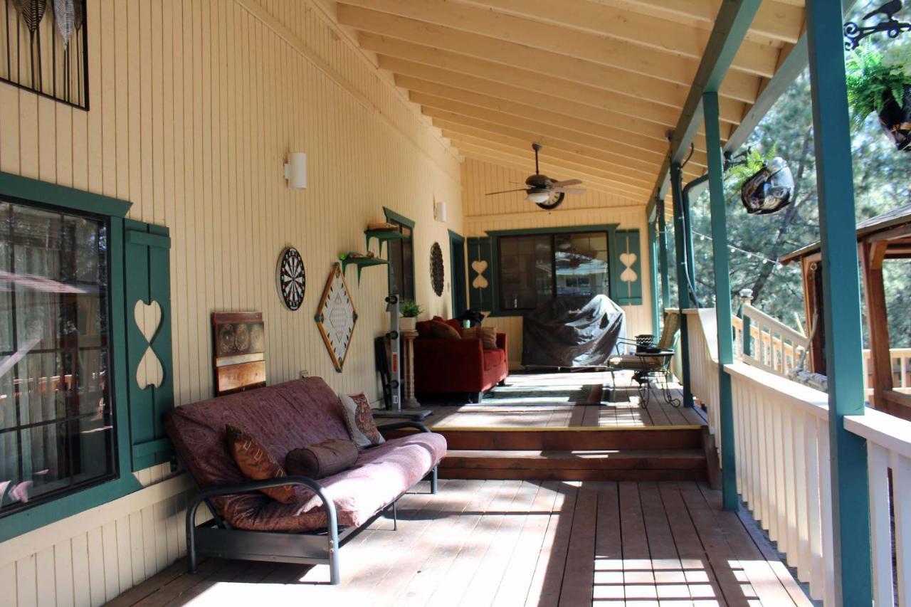 The Old Bear Bnb Pine Mountain Club Екстериор снимка